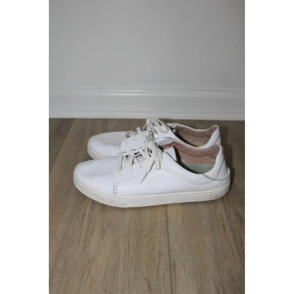 Olukai Pehuea Li 'Ili White Leather Lace Up Surf Sneakers Women's 10 20433-4R4R‎